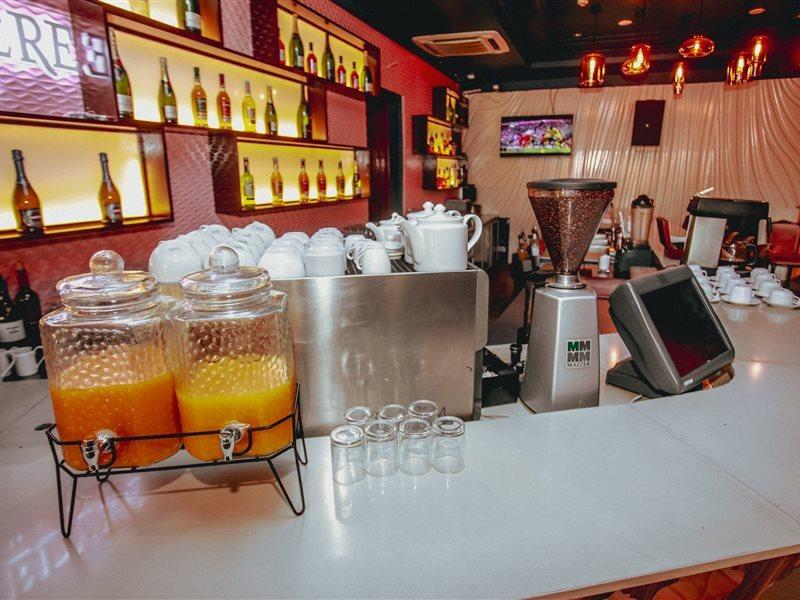 Colosseum Boutique Hotel & Spa Dar es Salaam Zewnętrze zdjęcie