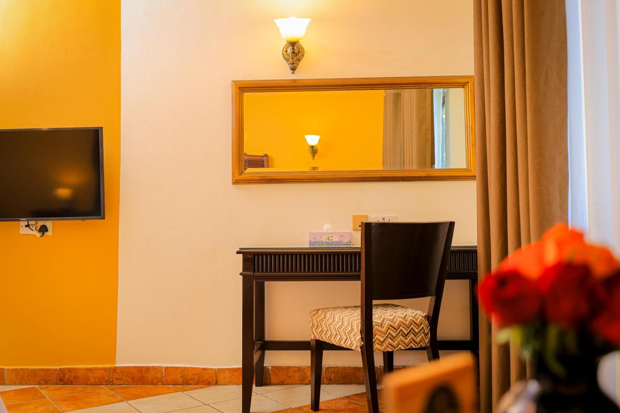 Colosseum Boutique Hotel & Spa Dar es Salaam Zewnętrze zdjęcie