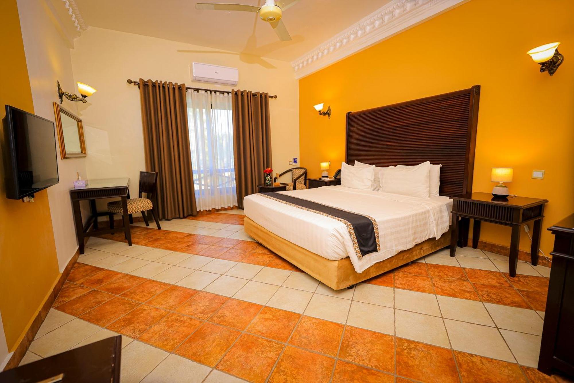 Colosseum Boutique Hotel & Spa Dar es Salaam Zewnętrze zdjęcie