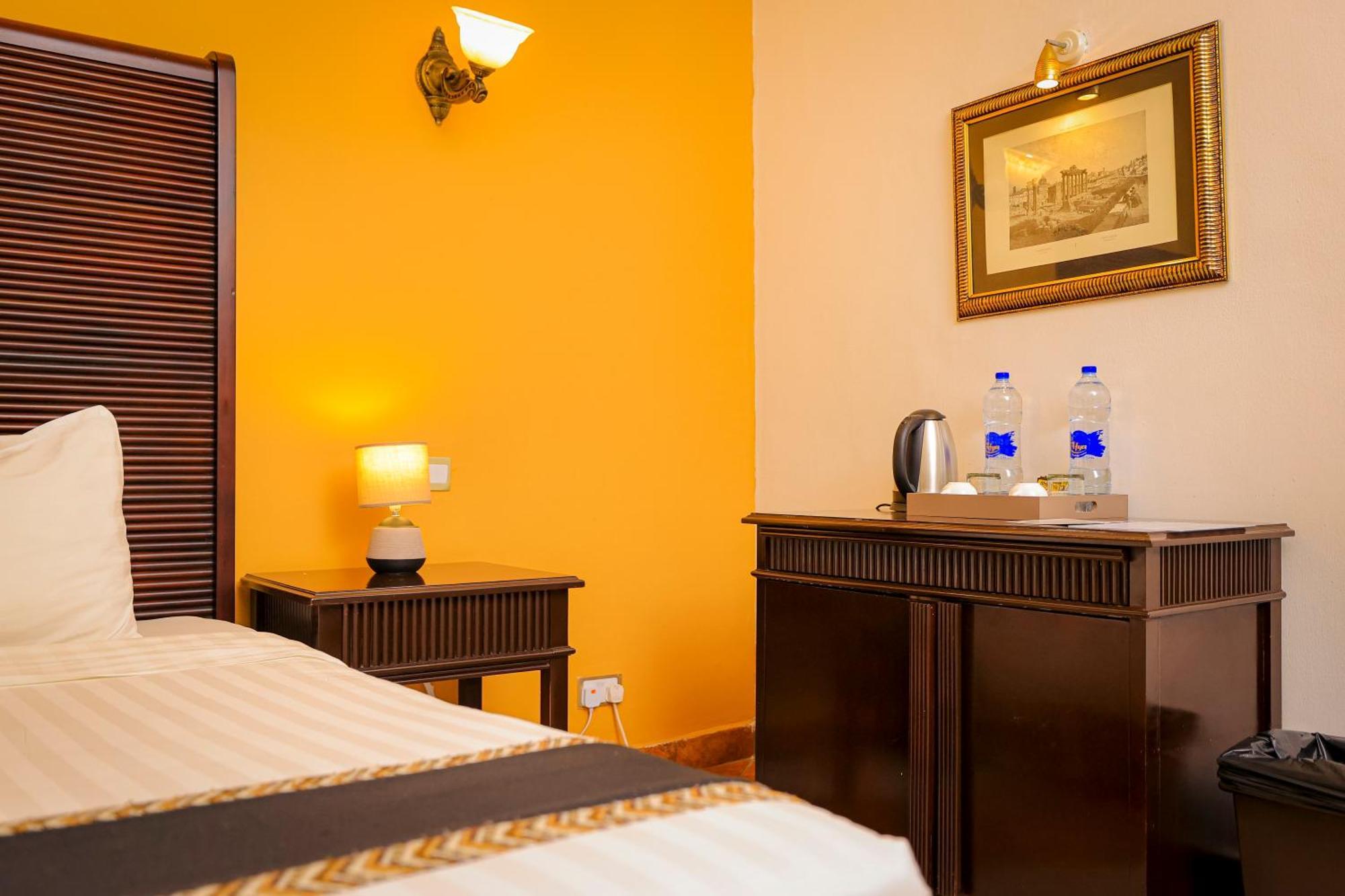 Colosseum Boutique Hotel & Spa Dar es Salaam Pokój zdjęcie